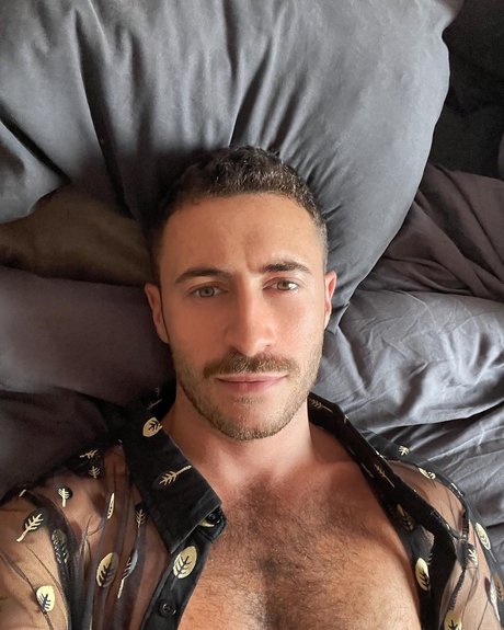 Salgues Alexis freie sexy bild