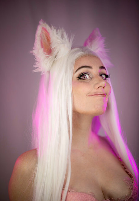 ofudgebunni kunst nackten galerien