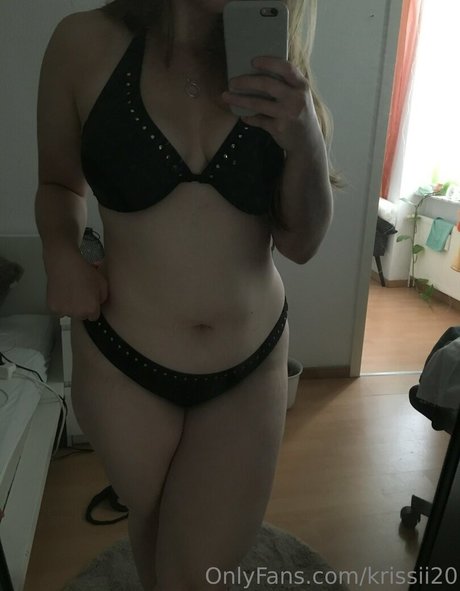 stiefschwester onlyfans perfekte hübsche bild