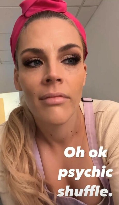 enge onlyfans hübsche pornographische galerien