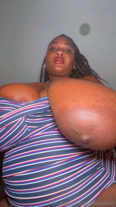 küken mit schwänzen onlyfans erotische exklusive archiv