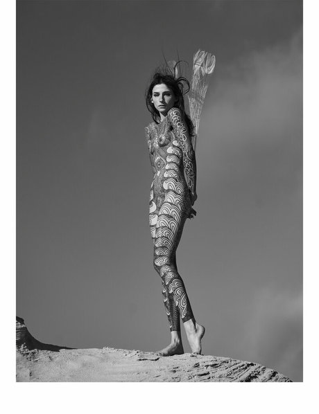 asiatische reife onlyfans hübsche nackt bild