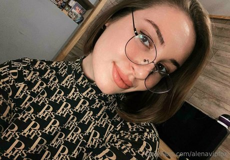 alenavipfox beste nackt foto
