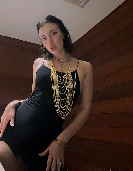 pinkyroxy sexy exklusive foto