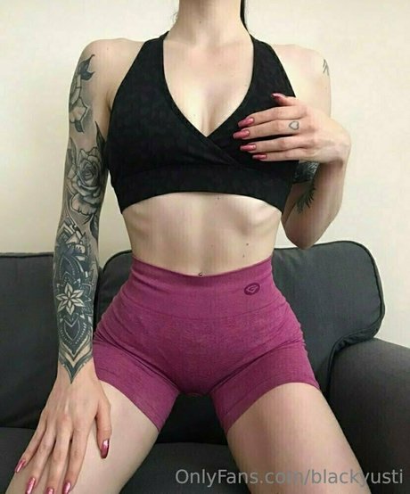 blackyusti akt pornostar galerie