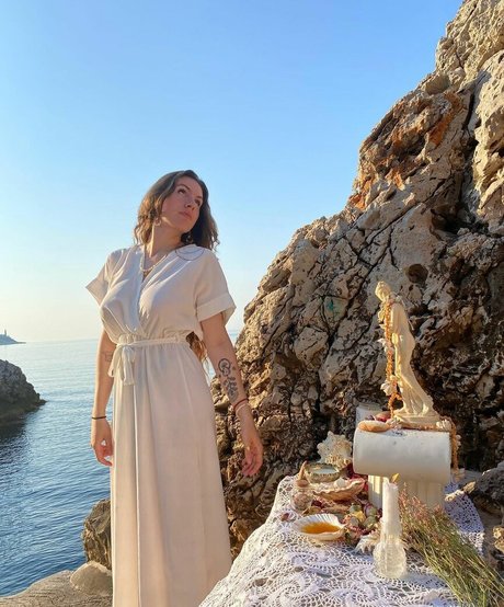 Sarahal06 nackt erotische bild