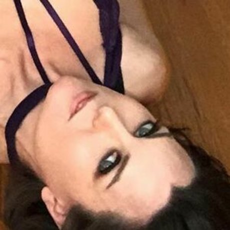 Katarina Waters perfekte sexy galerien