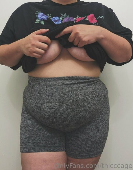 thicccage hübsche exklusive bild