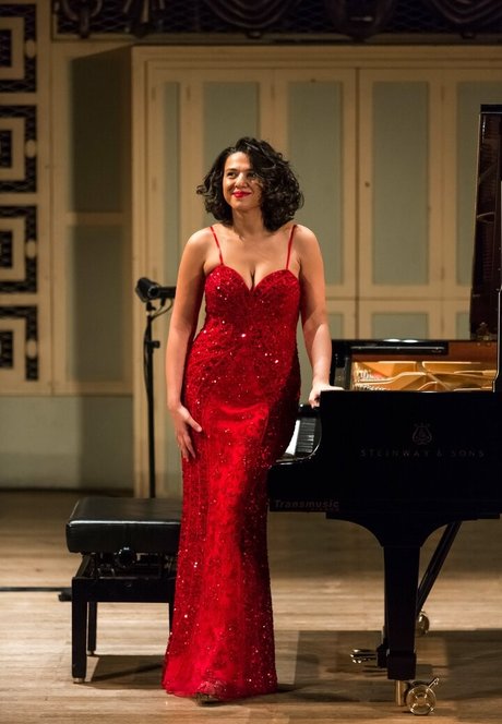 Khatia Buniatishvili perfekte porno galerie