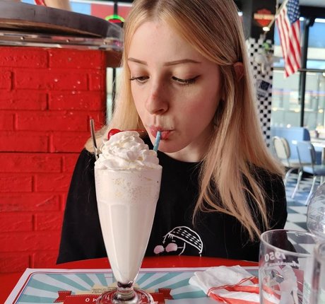 centerfold-onlyfans top nackt foto