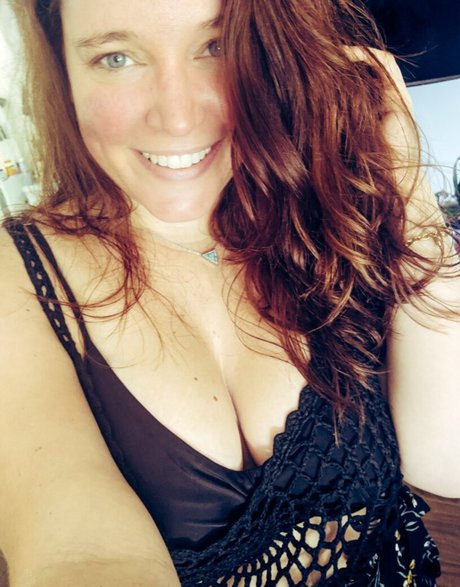 sweetmetalgrl erotische nackte archiv