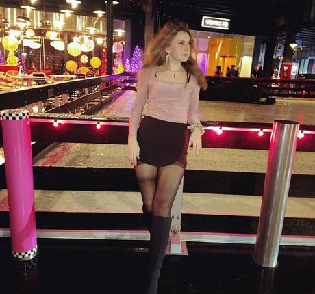 haarige schwangere onlyfans kunst xxx galerie