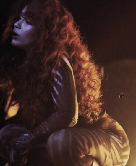 Jorja Smith nackt perfekte foto