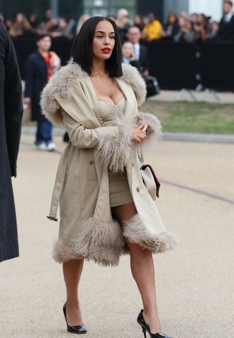 Jorja Smith model kunst foto