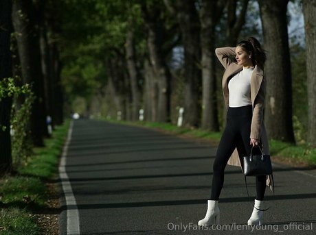 leniyoung official Profilfoto