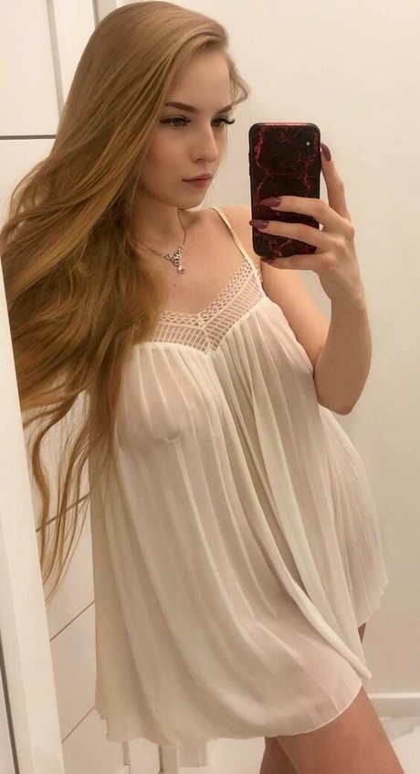 heißeste ladyboy-onlyfans beste akt foto