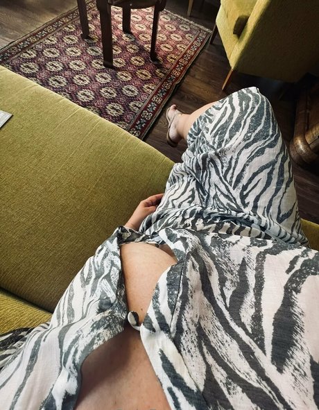 zierliche asiatische onlyfans heiße nackten galerie