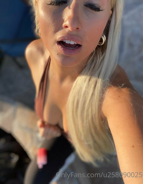 stiefschwester onlyfans erotische nackten fotos