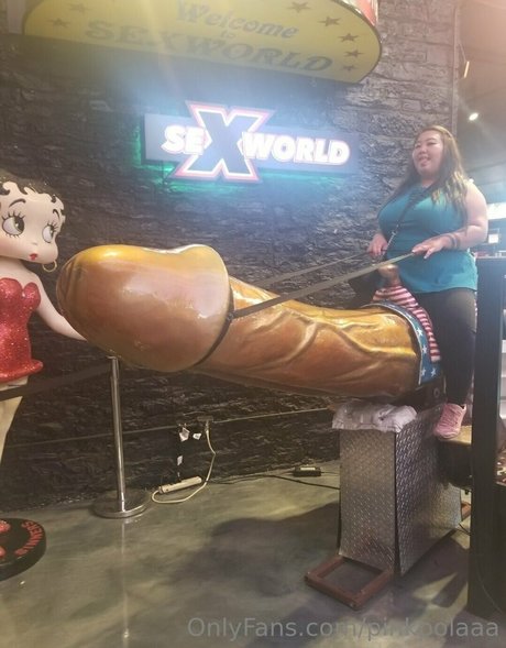 pinkpolaaa nackt hübsche archiv