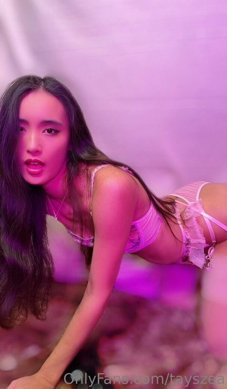 Tayszea exklusive akt galerie