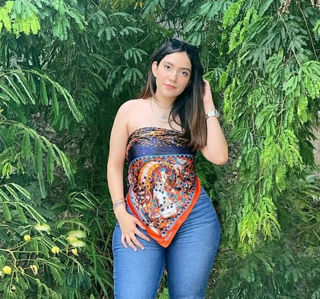 Valeria Alcala exklusive erotische galerie