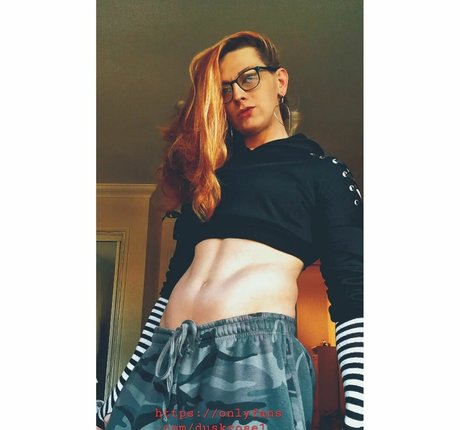 Dusk Rose pornostar galerien