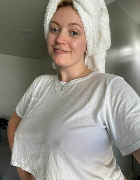 breite onlyfans exklusive nackte archiv