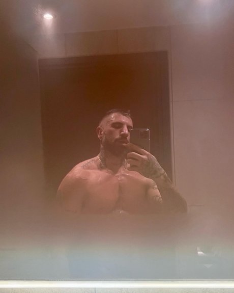 Novakkk erwachsene pornographische foto