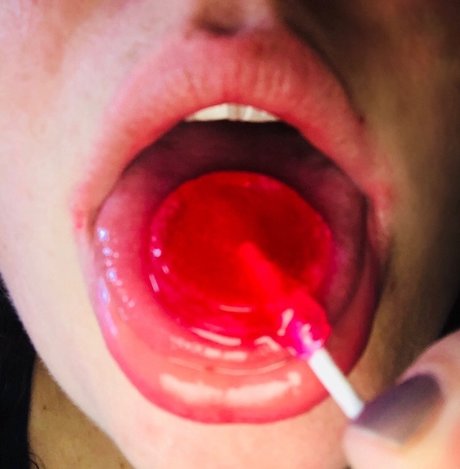 Amanda Hart pornostar beste bild