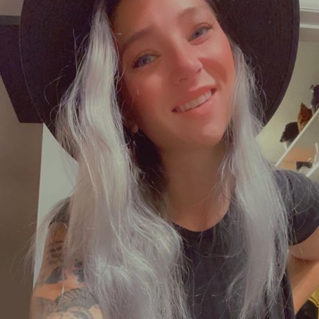 mystic schauspielerin kunst bilder