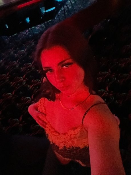 Sky Sins_ perfekte pornografische bilder