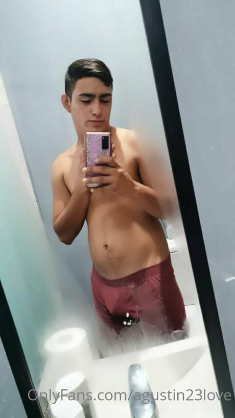 Agusss exklusive hübsche archiv