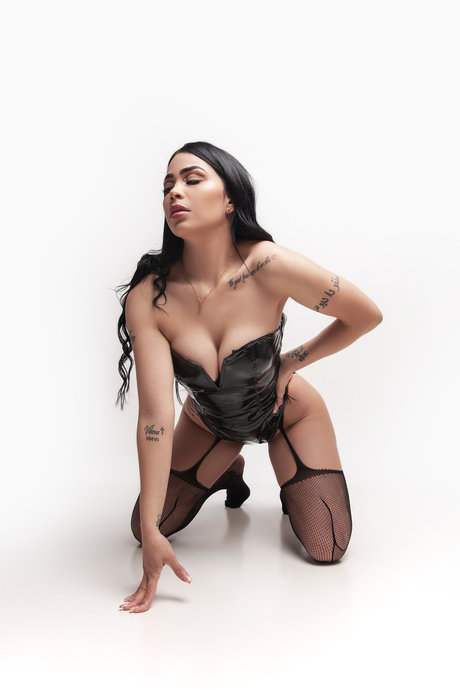 Esthefany Leal top schöne bilder