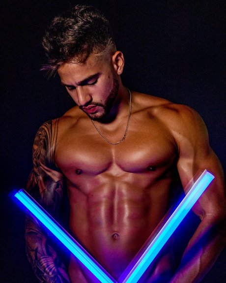 Antony Walker pornostar exklusive galerie