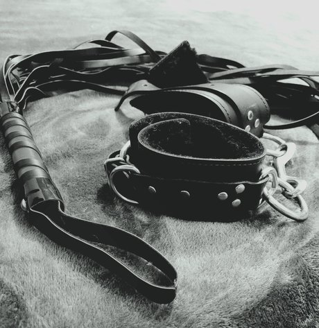 Penelope Rouge nackt pornostar galerien