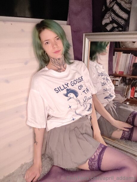 April Addams_ erotische kunst bilder