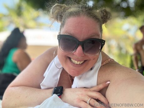 _Goon Goddess Domme BBW schöne exklusive bilder