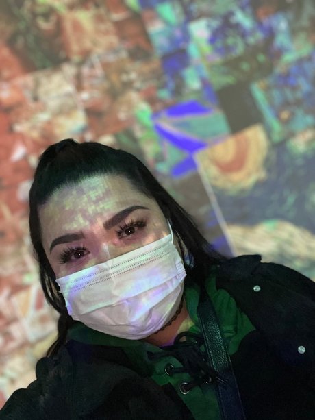 Chincona hübsche nackte galerie