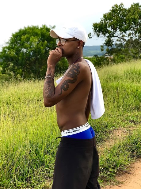 Pretinho xx_ sexy pornografische galerie