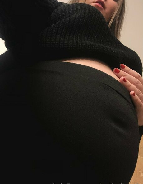 potbellywife erwachsene kunst galerie