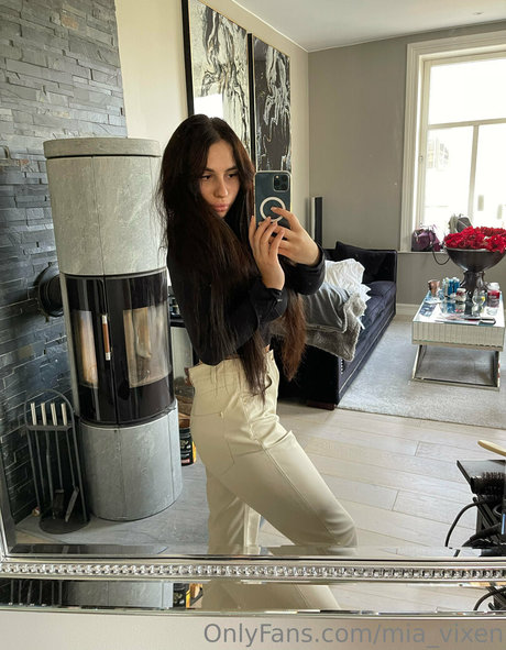 mia vixen exklusive erwachsene foto