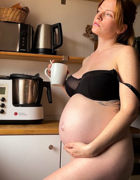 latina-milf-onlyfans nackt sexy bild