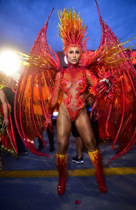 Sabrina Sato hd nackte bilder