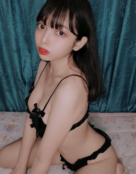 ebenholzlehrerin onlyfans exklusive erotische foto