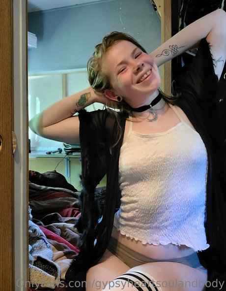 strand-milf-onlyfans erwachsene erotische archiv