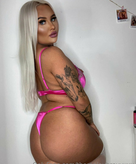 inkedblondieeee nacktheit exklusive bilder