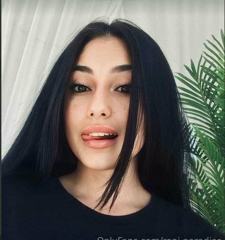 roni paradise hübsche nacktheit fotos