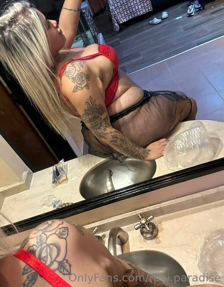 roni paradise sexy exklusive galerien