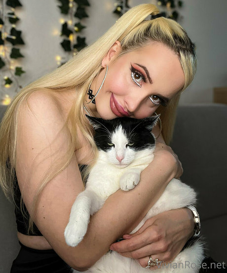 vivianrosefree top sexy bilder