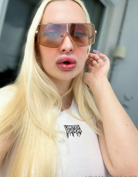 vivianrosefree sexy akt fotos